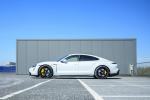 Porsche Taycan Turbo S 2020 года (UK)